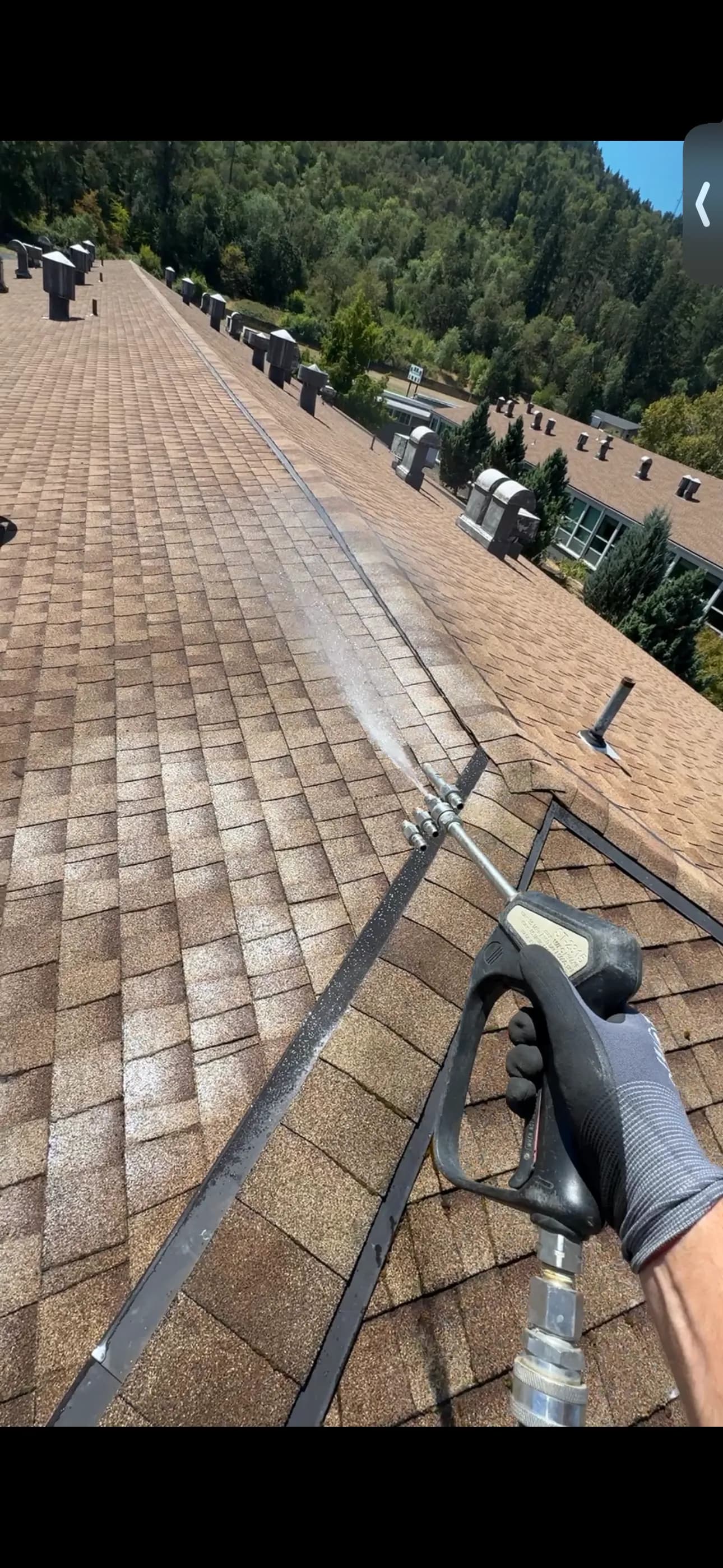 Gallery photos for Fremont Middle School Roof Moss Removal Roseburg Oregon: Image #6