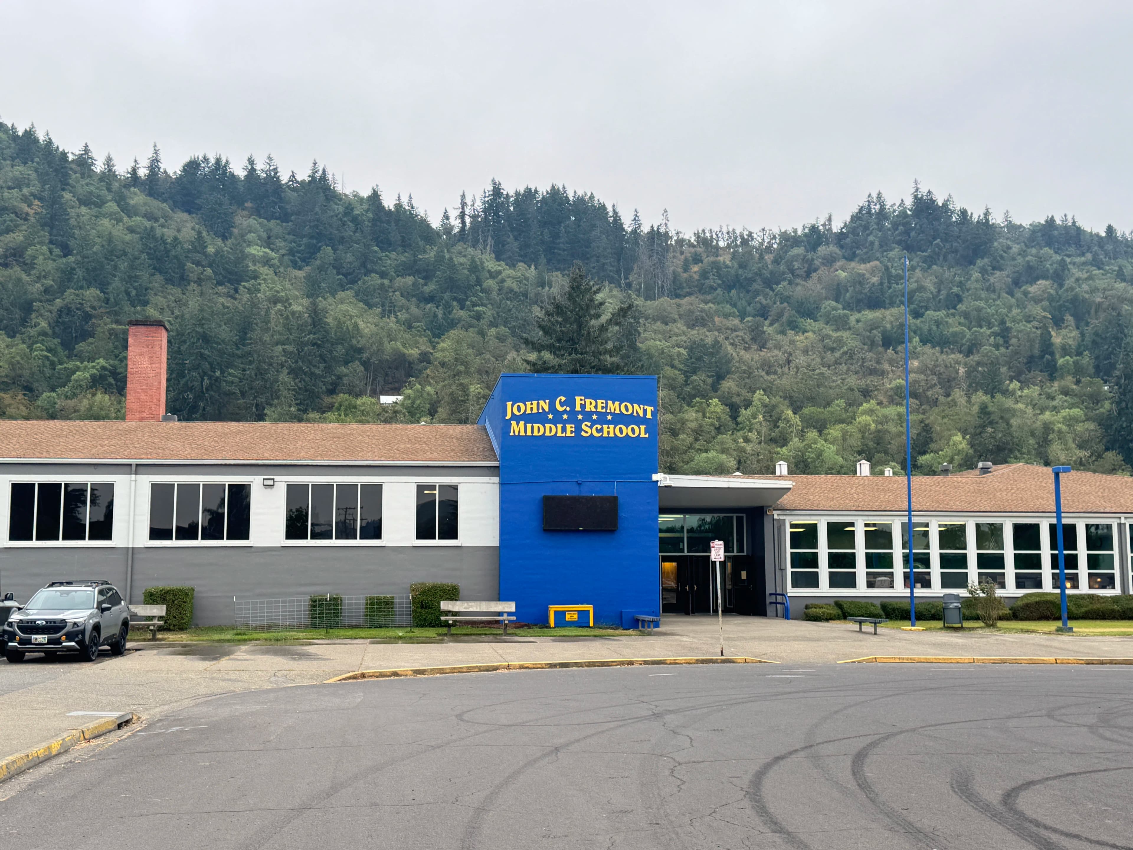 Project Fremont Middle School Roof Moss Removal Roseburg Oregon image