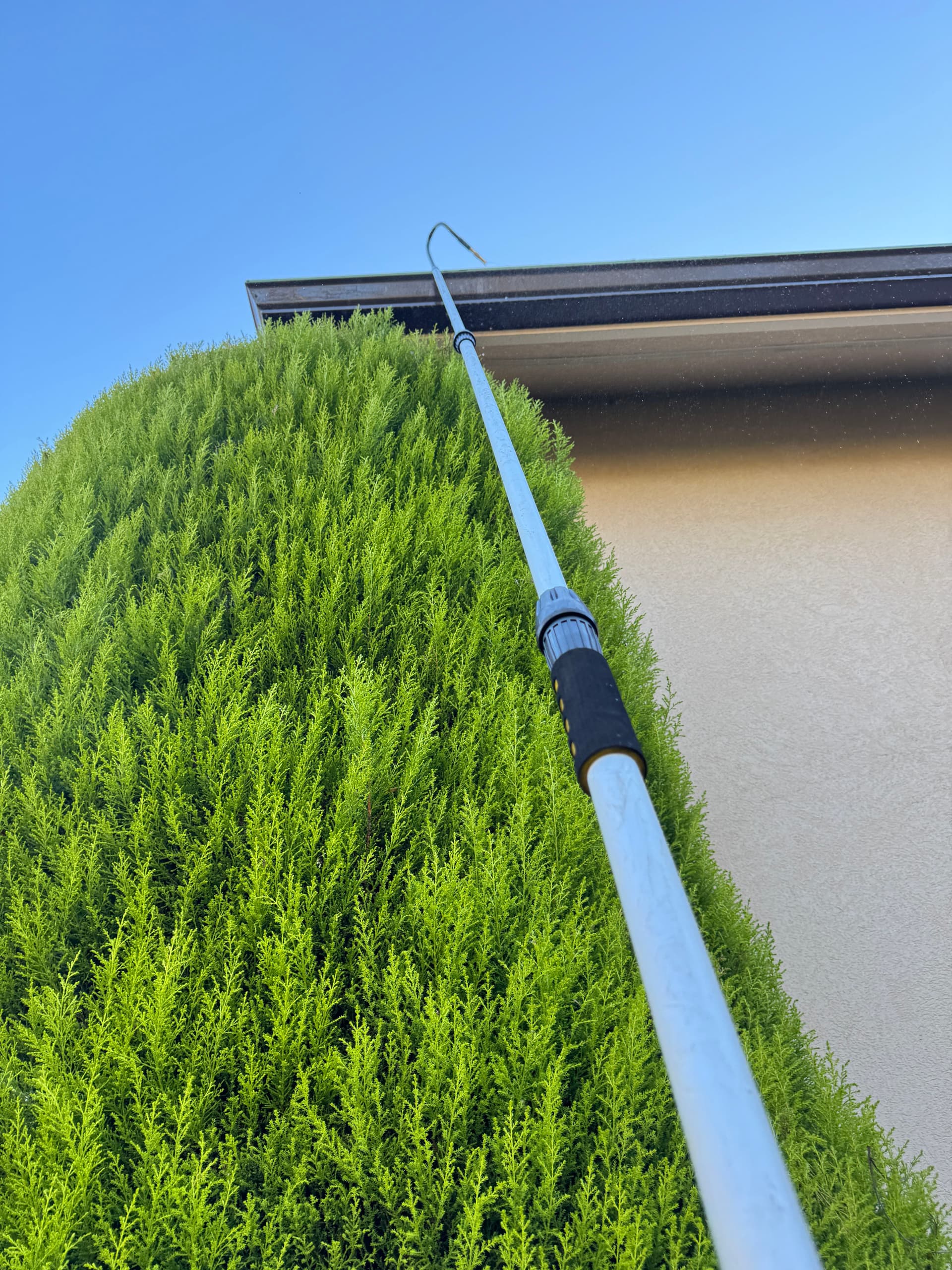 Thorough Roof and Gutter Cleaning Excellence