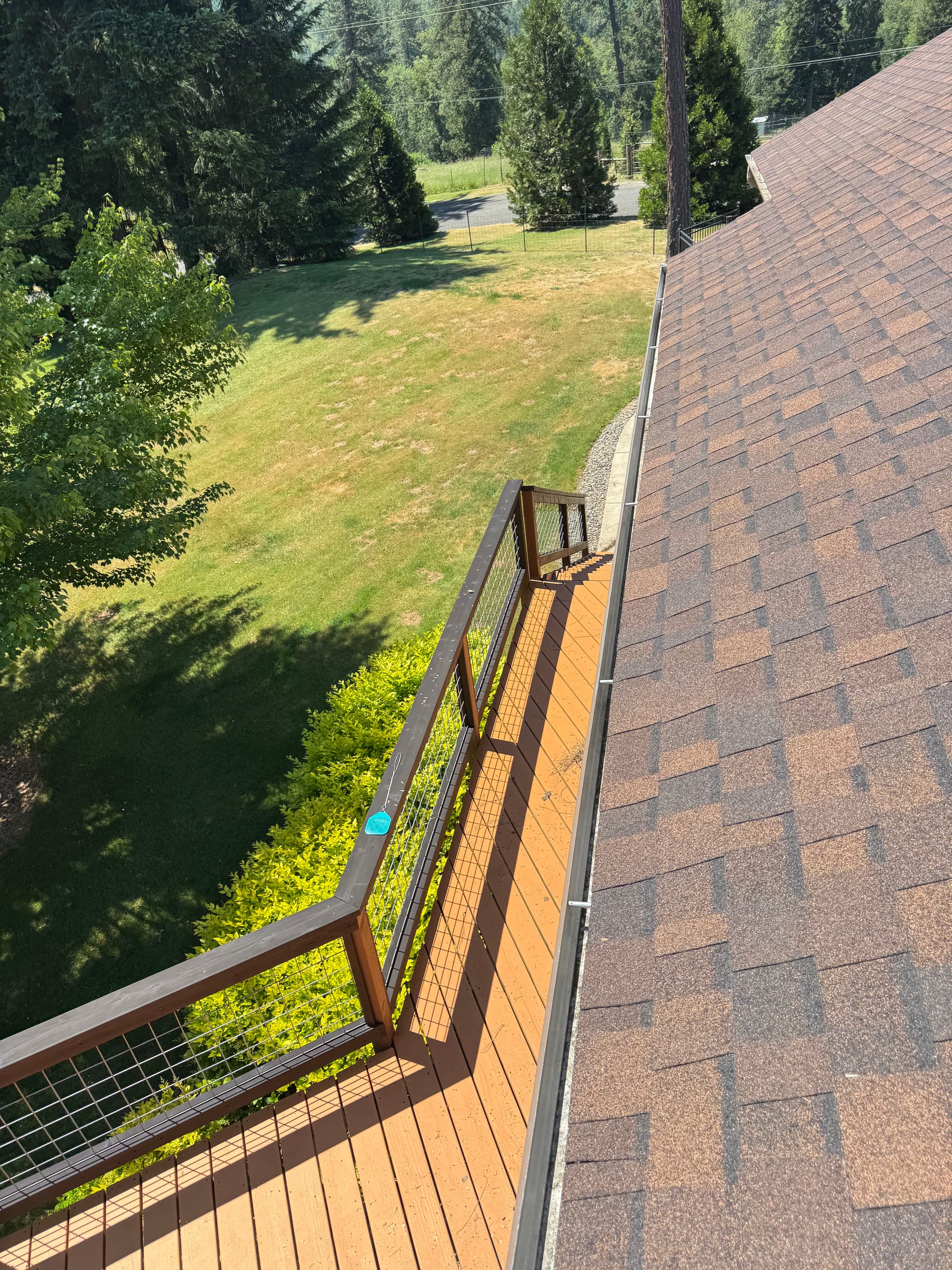 Gallery photos for Roof Moss Treatment and Gutter Cleaning on a House and Shop: Image #5