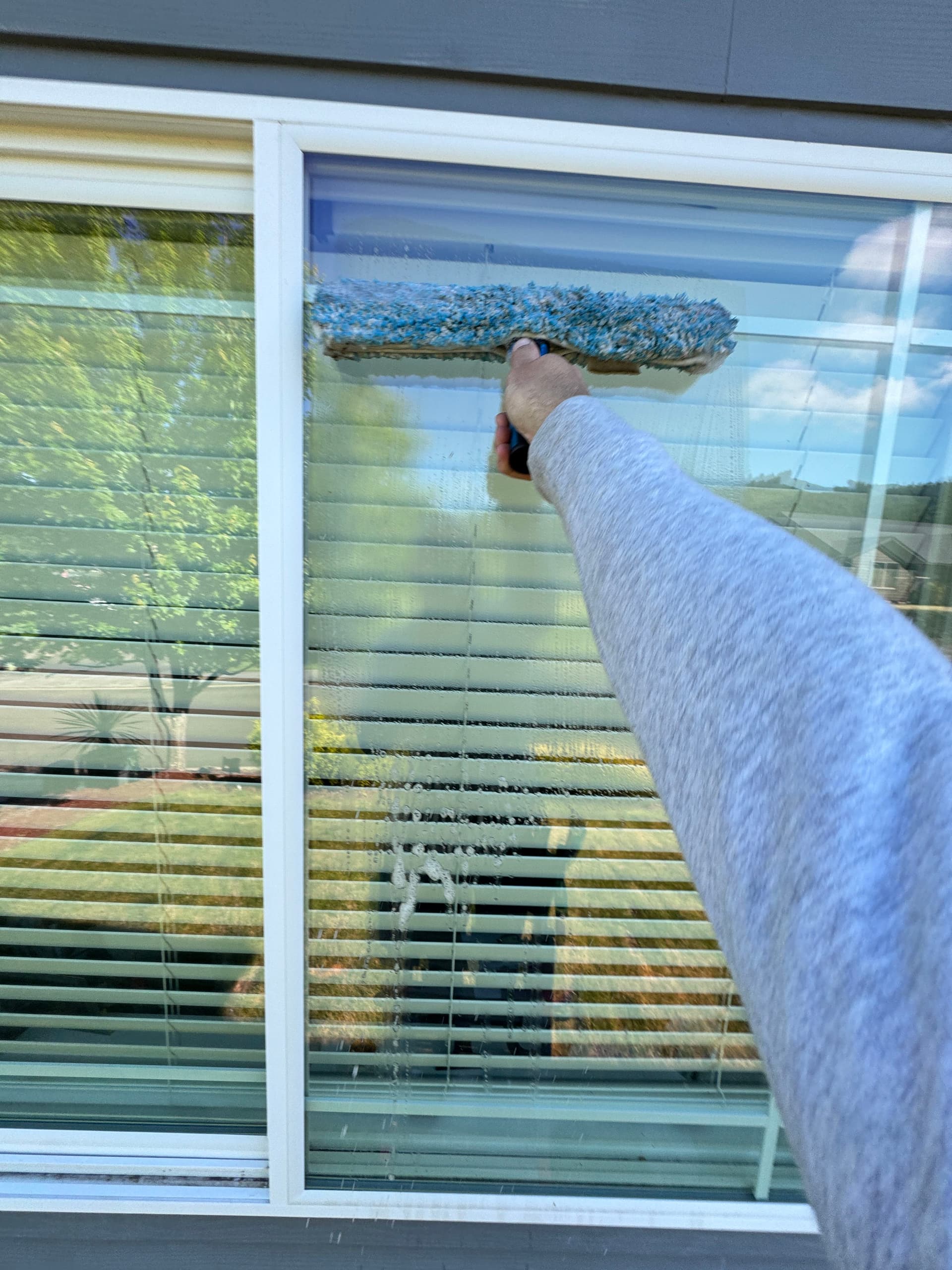 Gallery photos for Full Interior and Exterior Residential Window Cleaning Done Right: Image #7