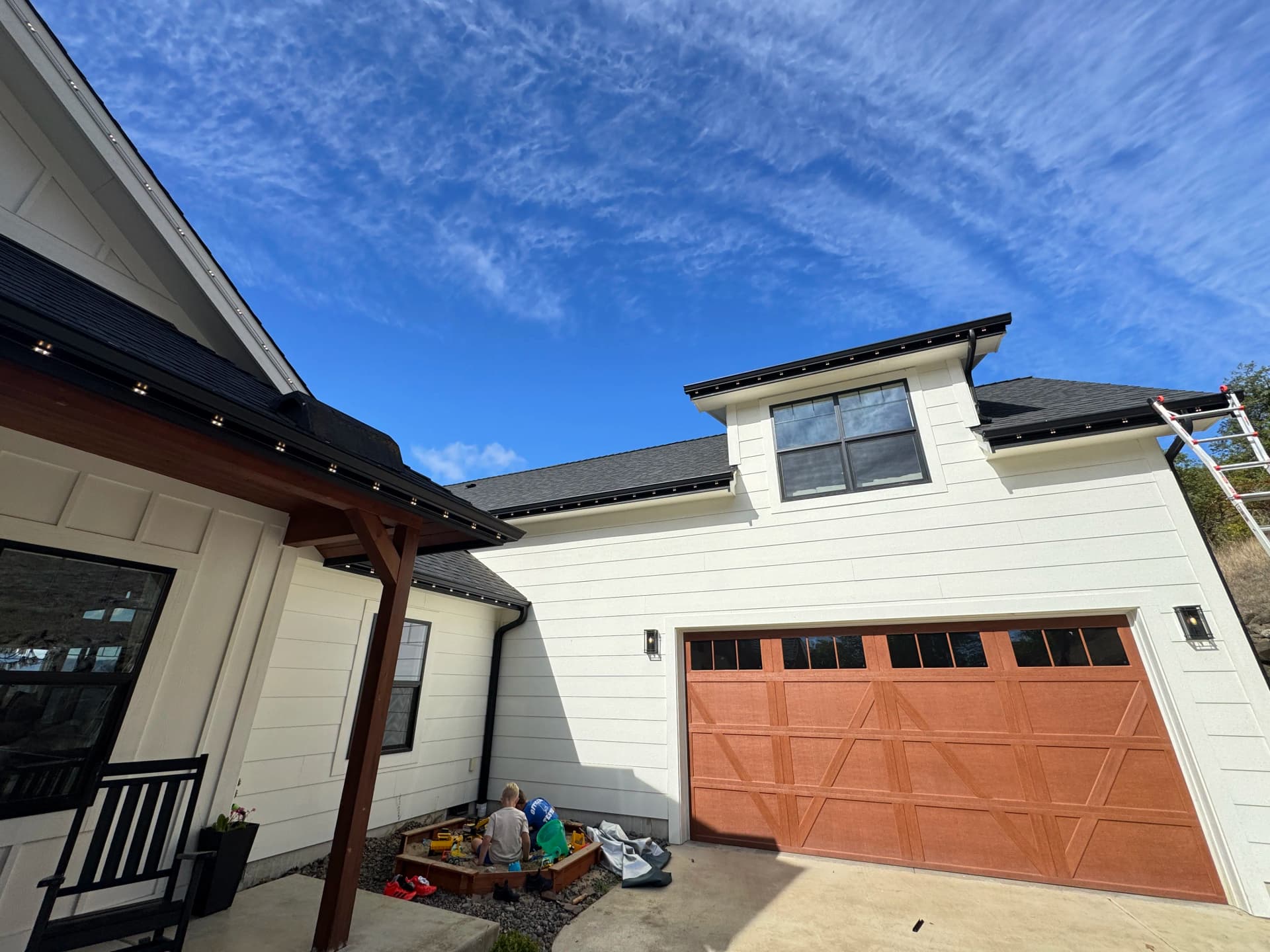 Gallery photos for Permanent LED Install That Actually Looks Good During the Day Too: Image #2
