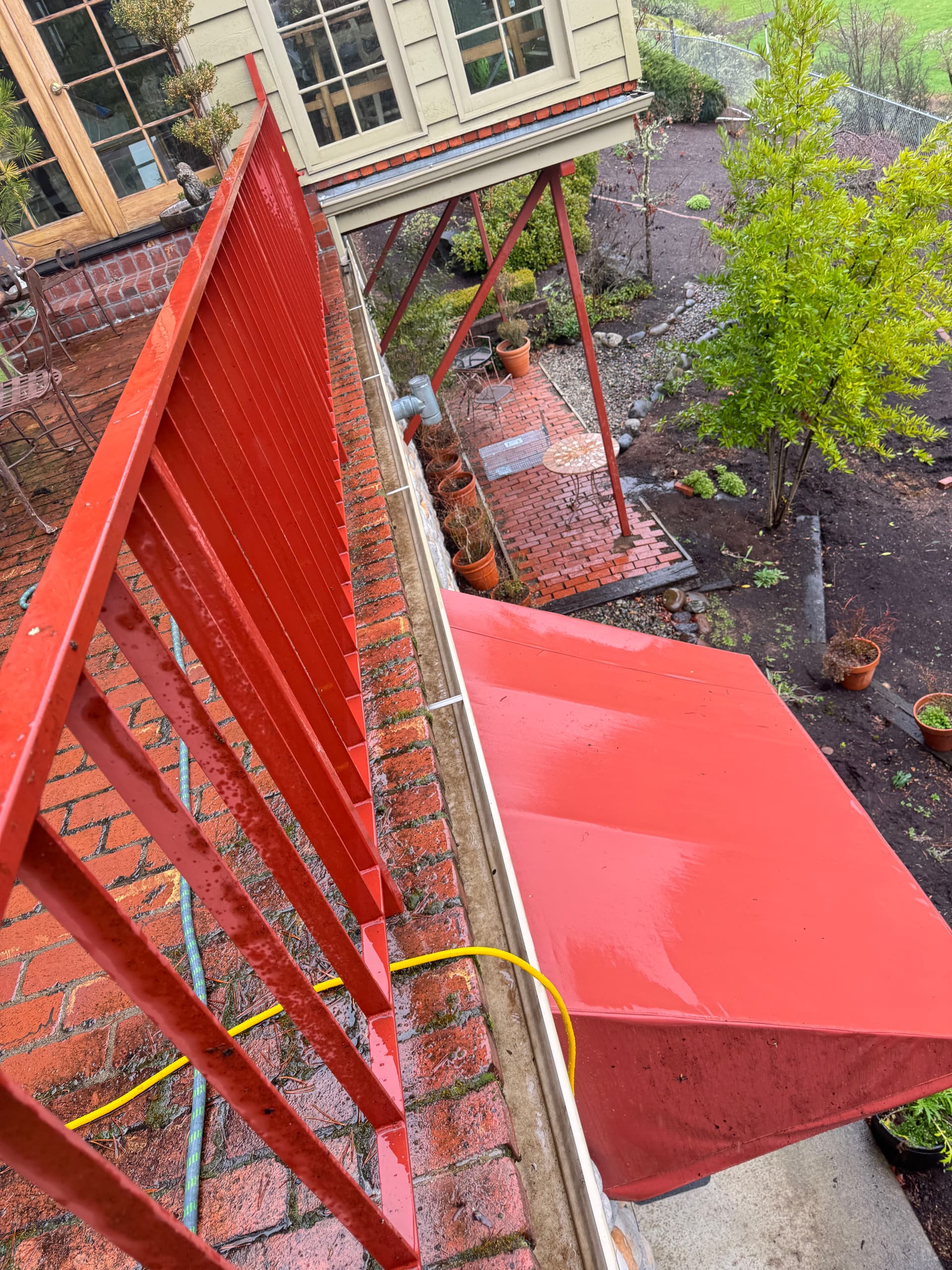 Gallery photos for Professional Roof Moss and Gutter Cleaning Service: Image #7