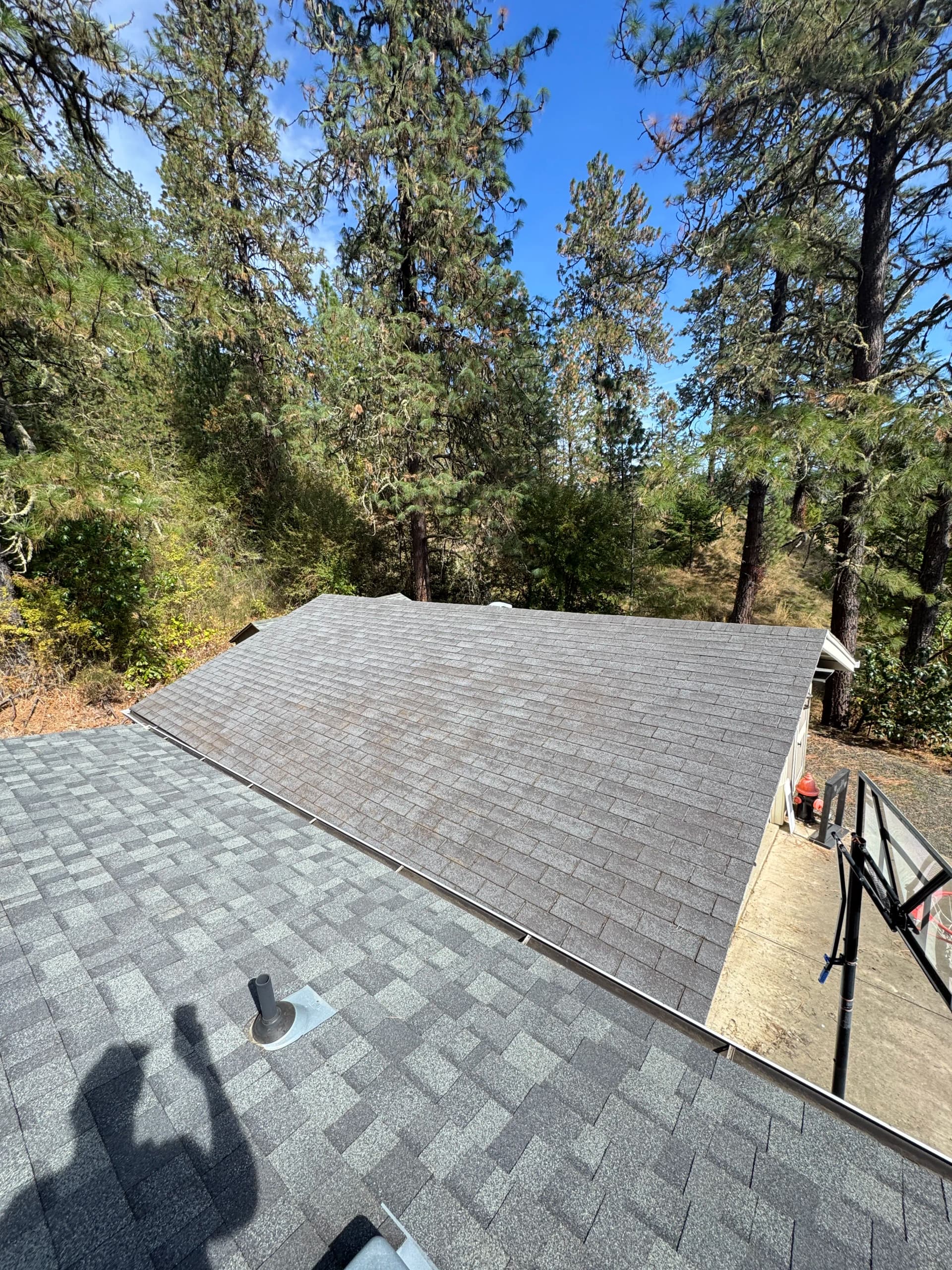 Gallery photos for Roof Cleaning and Permanent LED Install Done Right: Image #6