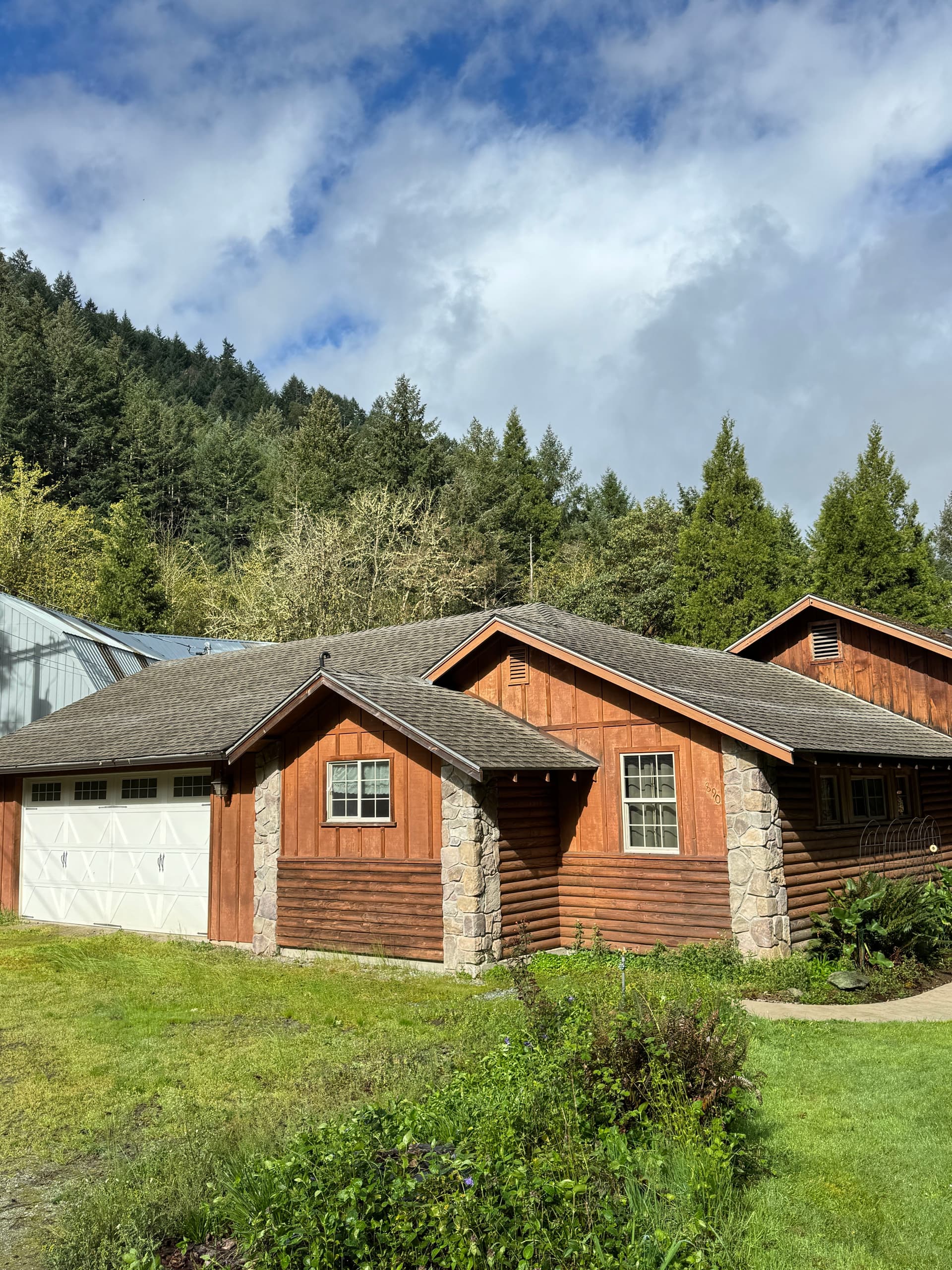 Gallery photos for Expert Roof and Gutter Care Done Right: Image #9