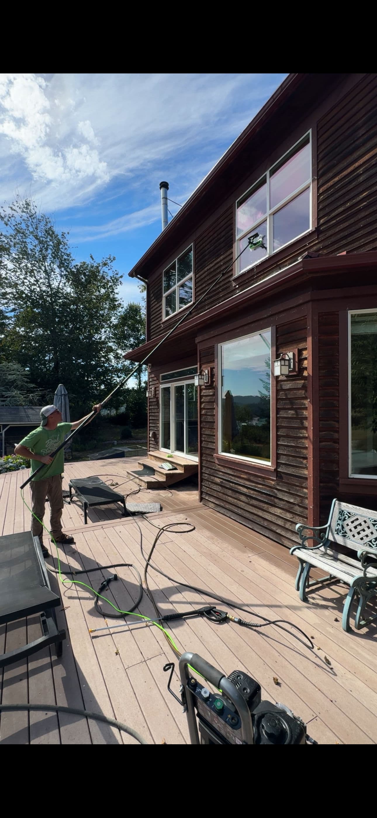 Gallery photos for Full Exterior Clean and Solar Panel Service on the Oregon Coast: Image #1